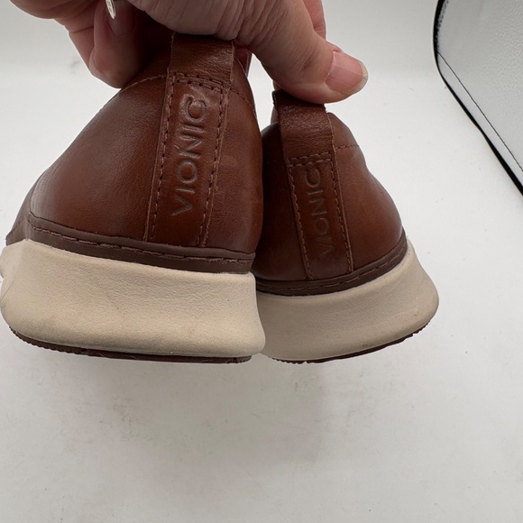 Vionic Women's Linden Slip-on-Ladies Walking Loafer with Concealed Orthotic 11W - Picture 12 of 12